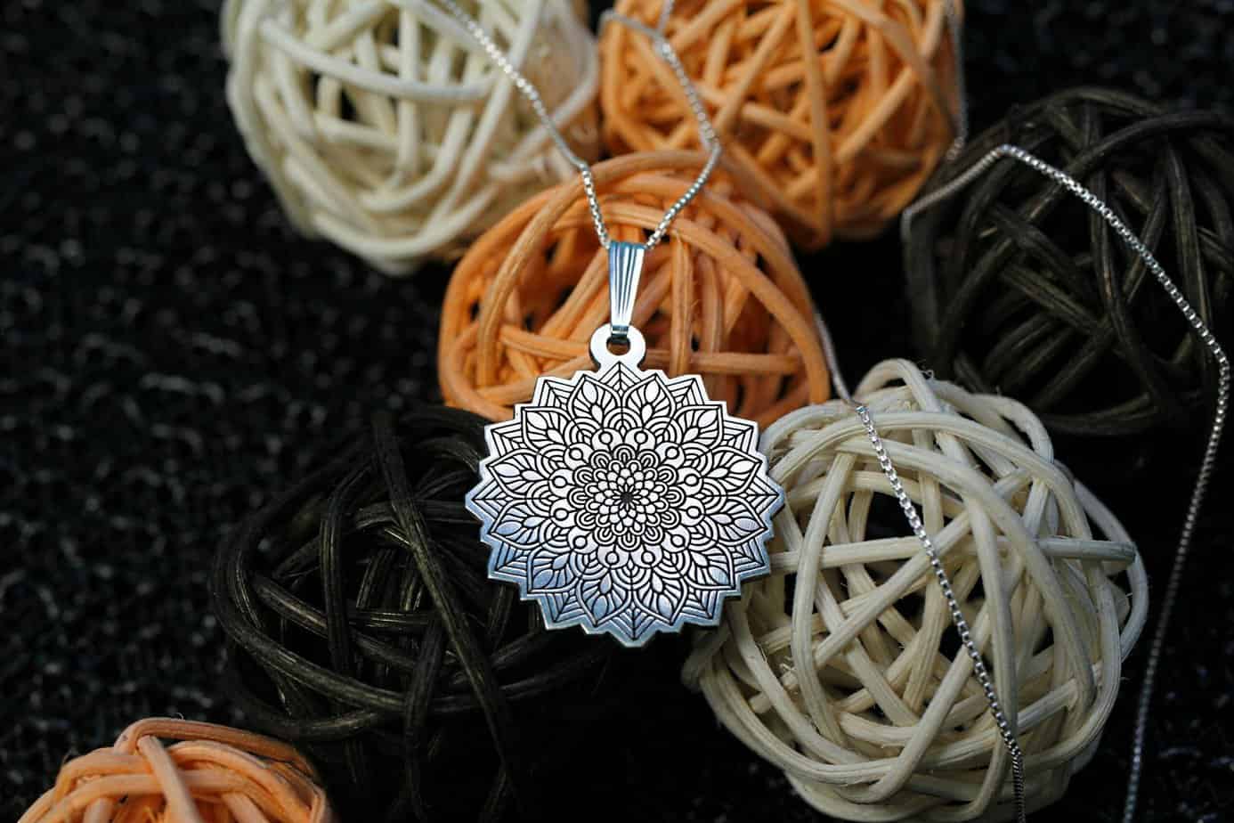 Minimalist Silver Flower Of Life Pendant, Flower Of Life Necklace, Sacred Geometry Pendant, Yoga Jewellery, Spiritual Jewelry, Flower Gift