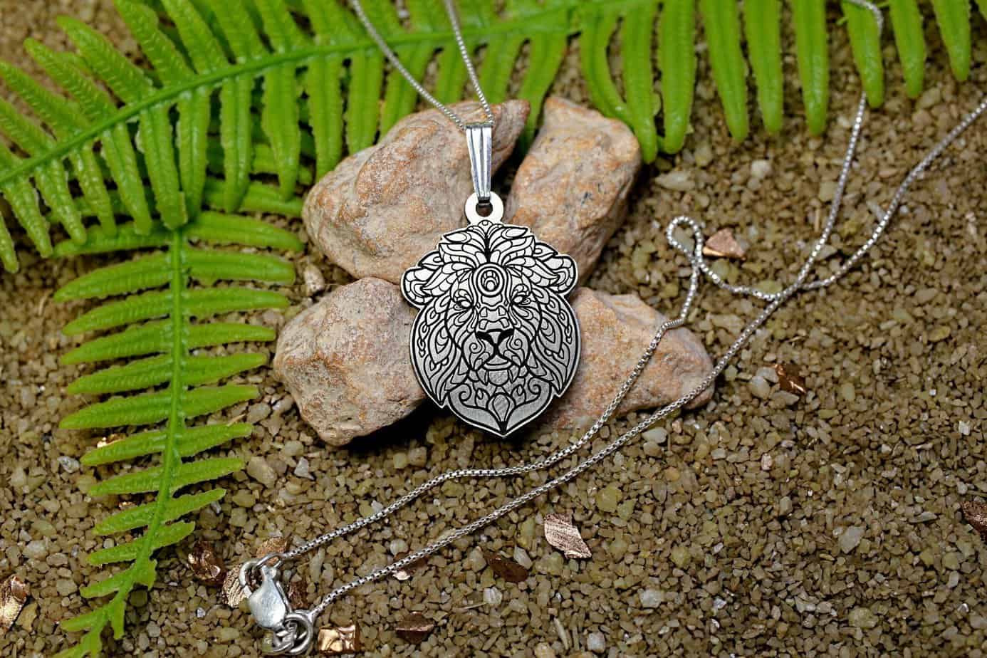 Lion Head Necklace Lion Pendant Chain Leo Birthday Lion’s Mane Zodiac Unisex Jewelry Statement Necklace Gifts for Men Lion Lover Gift